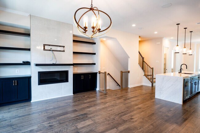 Building Photo - Luxury Reston Rental
