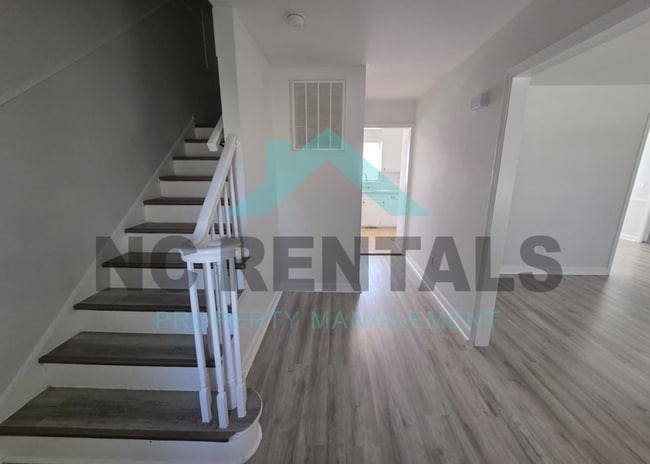 Building Photo - 2300 Carlford Rd