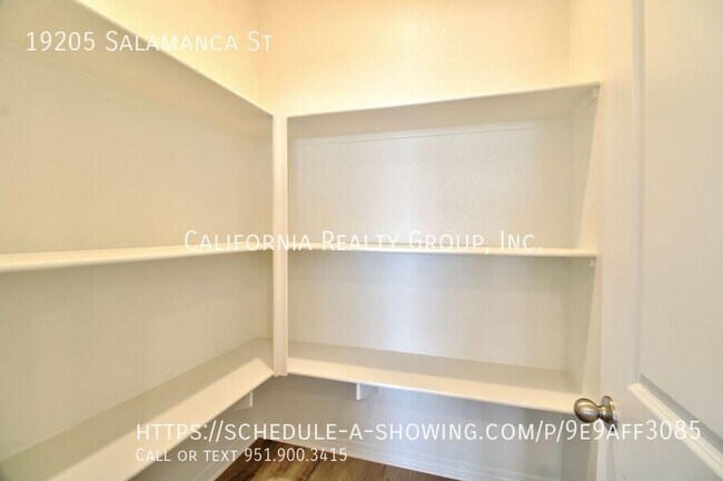 Building Photo - 19205 Salamanca St