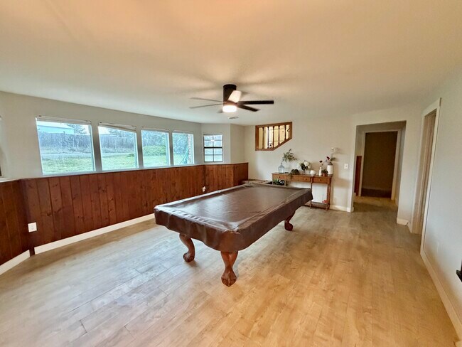 Building Photo - 2028 N Havichur Loop