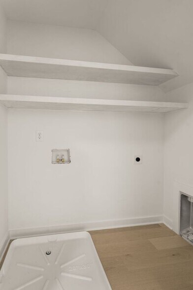Building Photo - 919 Cheatham Pl