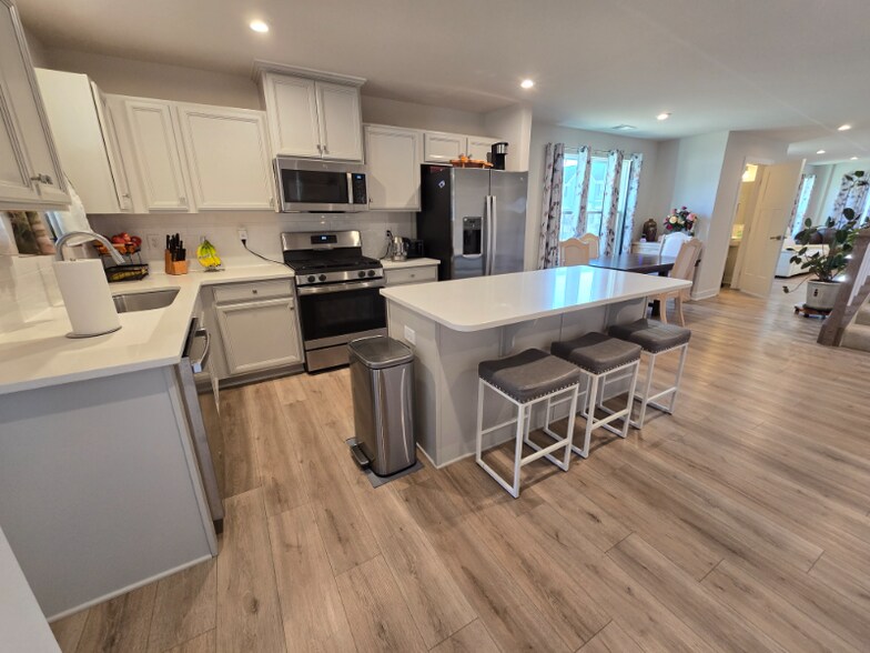 Building Photo - 7257 George Wythe Ln