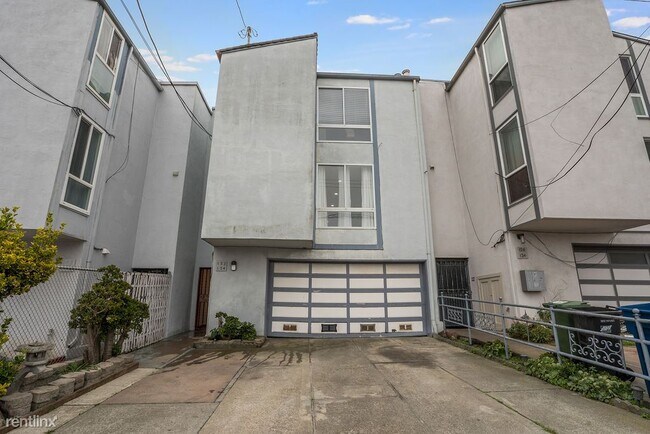 Primary Photo - 3 br, 2 bath Duplex - 132 Byrne Street