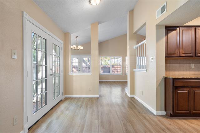 Building Photo - 1153 Prospect Dr