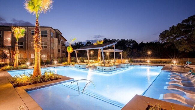 Building Photo - 12807 Telge Rd