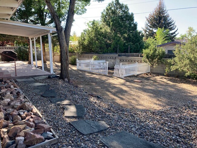 Building Photo - 133 La Placita Circle - Lease Only