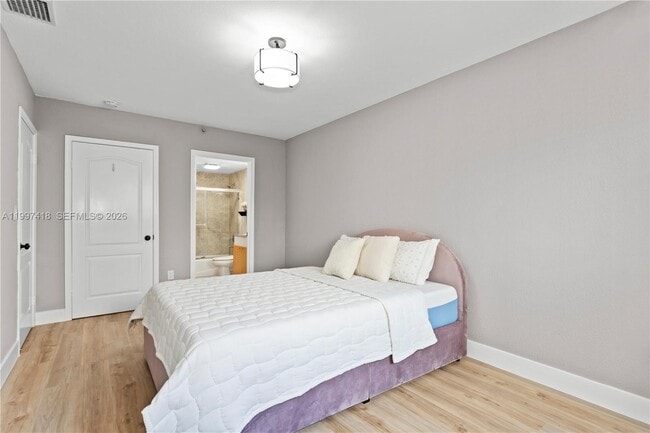 Building Photo - 677 NE 24th St