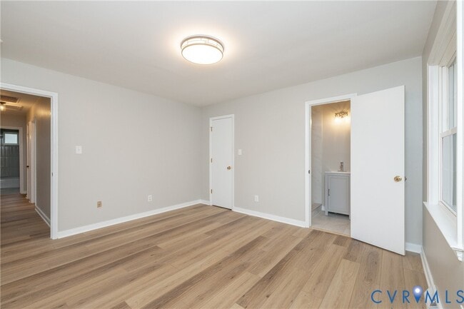 Building Photo - 609 Willomett Ave