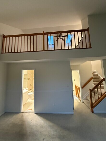 Building Photo - 9632 Hadleigh Ct