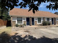 Building Photo - 3451 Willowrun Dr