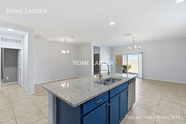 Building Photo - 37844 W Amalfi Ave