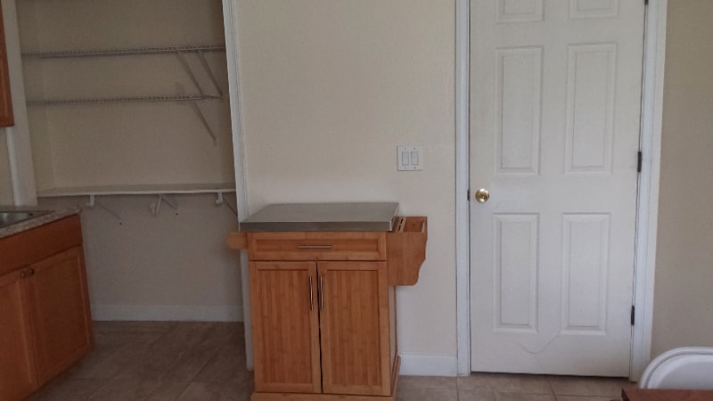 Building Photo - 6650 Grapeland Trail