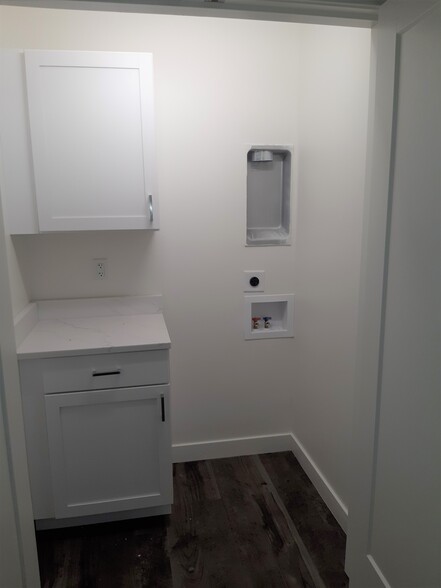 laundry room- washer dryer hookups - 842 7th St