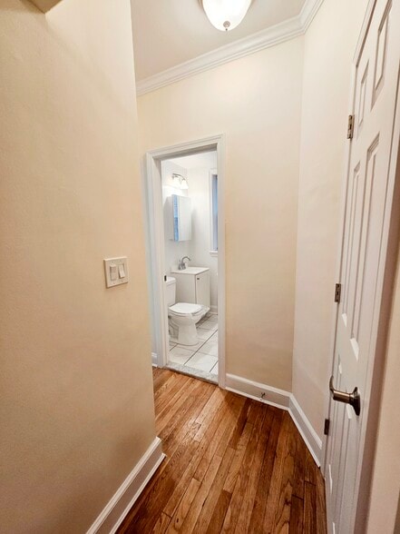 Building Photo - 78 Kilsyth Rd