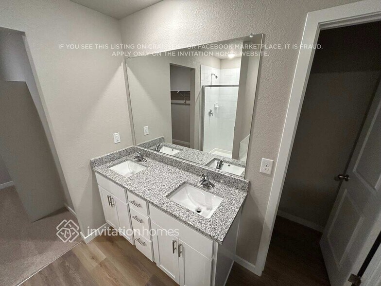 Building Photo - 2134 Alyssa St