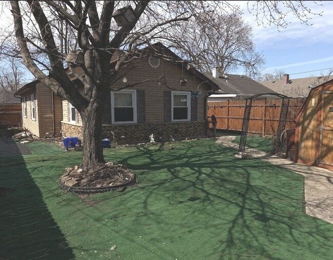 Building Photo - 17053 Lorenz Ave