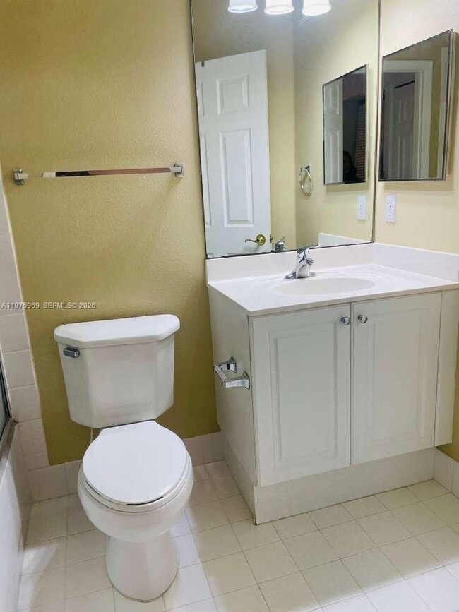 Building Photo - 8344 SW 27th St