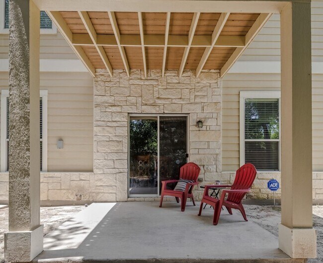 Building Photo - 13600 Breton Ridge St