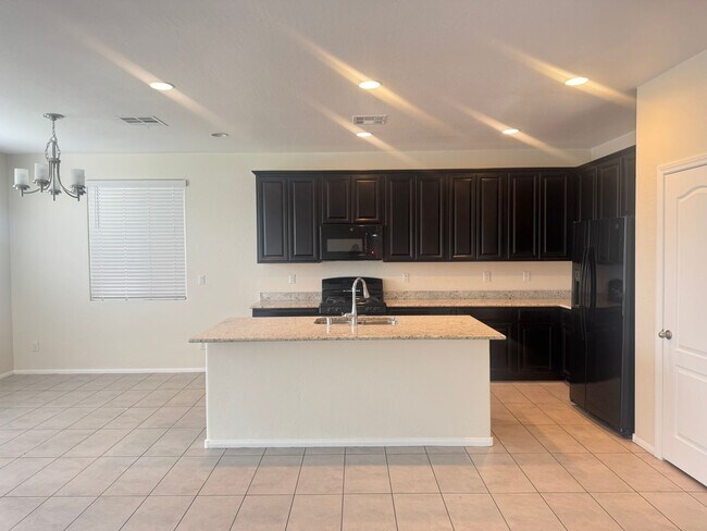Building Photo - Brand New Home for Rent in Mountains Edge