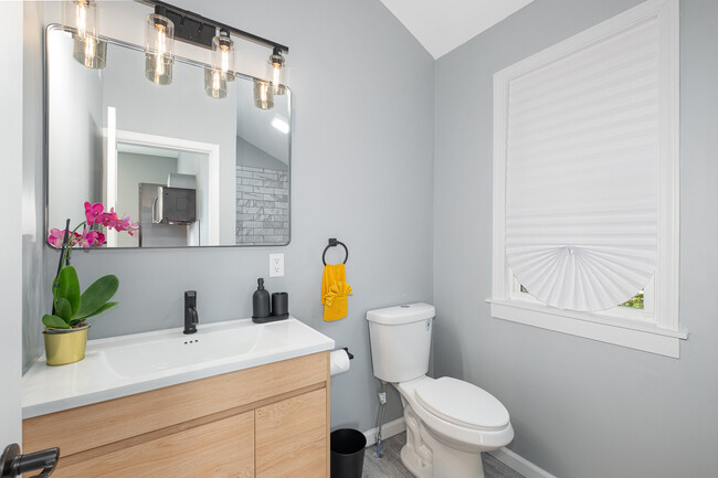 Unit 1 Bathroom - 127 8th Ave