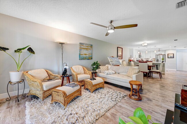 Building Photo - 156 Plover Ln