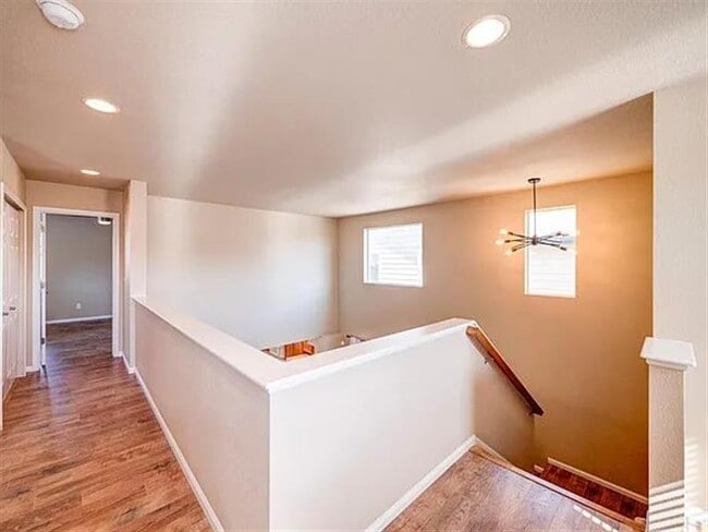 Building Photo - BEST CLASS