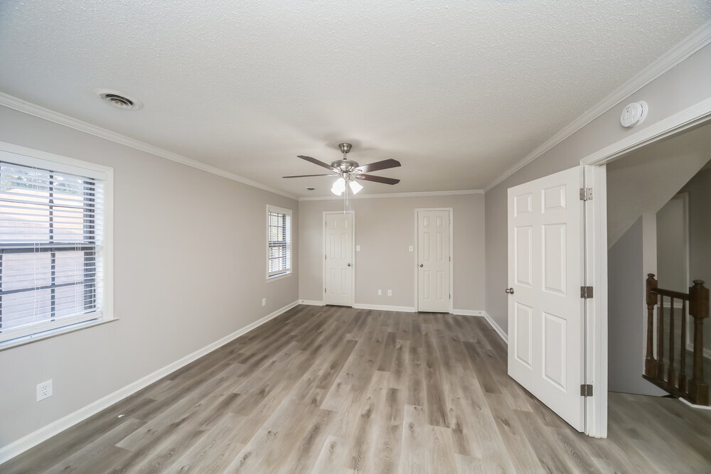 Building Photo - 312 Clarington Dr