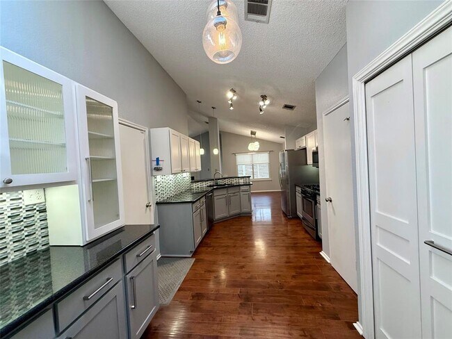Building Photo - 2305 Rick Whinery Dr