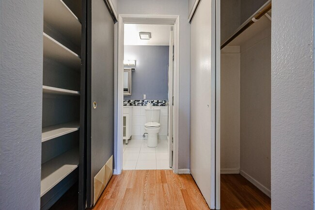 Building Photo - 3135 N 38th St