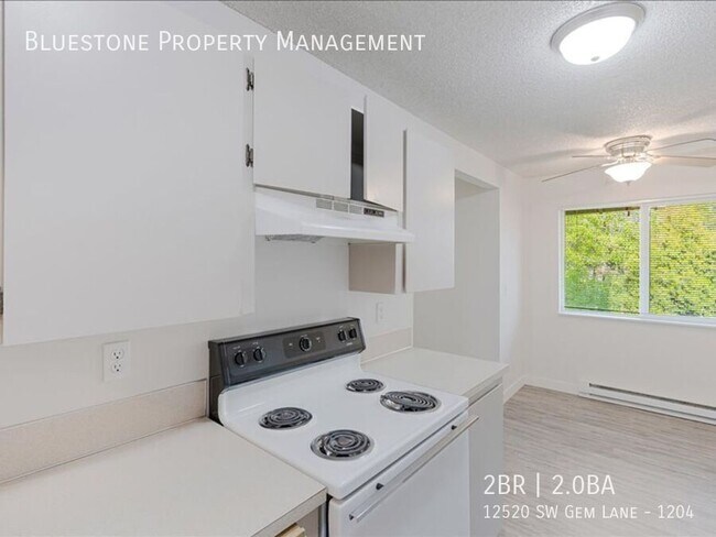 Building Photo - 12520 SW Gem Ln