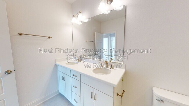 Building Photo - 111 Carousel Dr