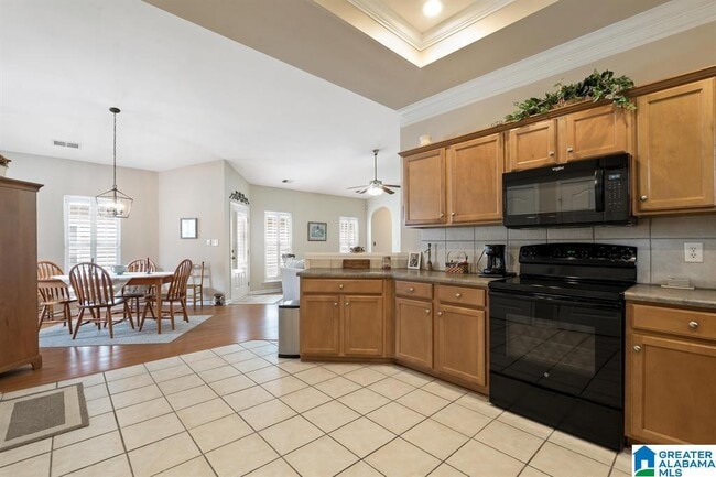 Building Photo - 5258 Cottage Ln