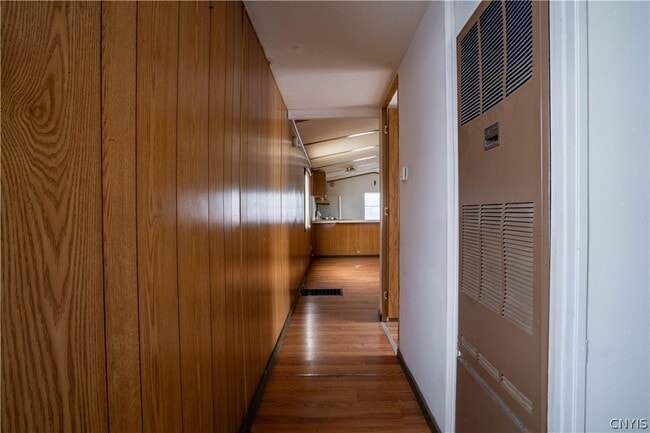 Building Photo - 108 Mountain View Ln