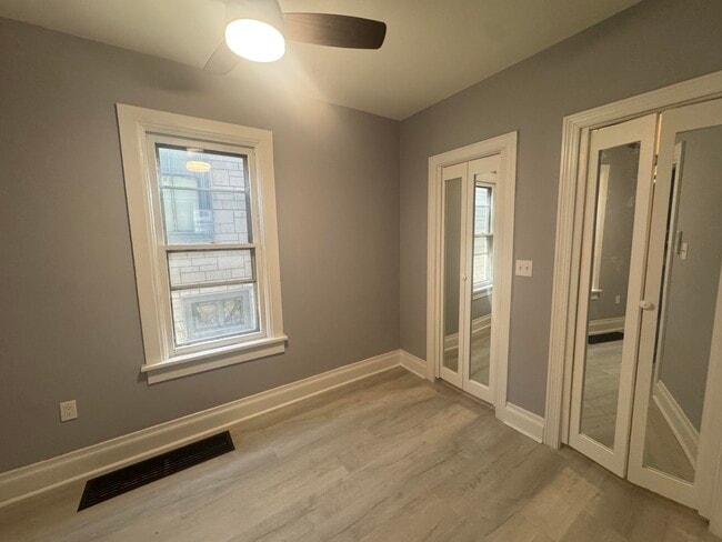 Building Photo - 2323 S 17th St