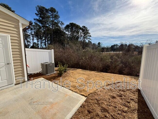 Building Photo - 52 Lavender Ln