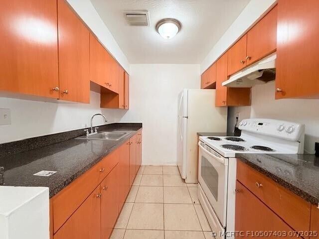 Building Photo - 2625 NW 68th Ave
