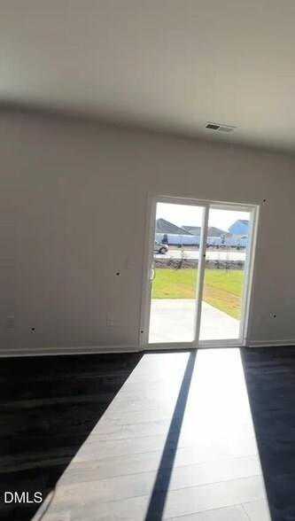 Building Photo - 852 Bullhorn Dr