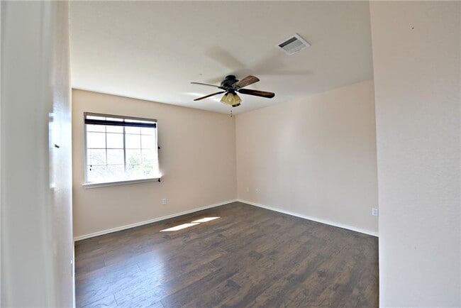 Building Photo - 16316 Castletroy Dr