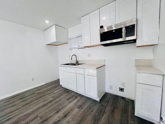 Building Photo - Pace Properties