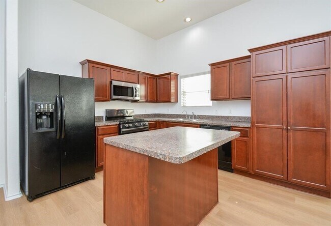 Building Photo - 20610 Hawkins Manor Ln