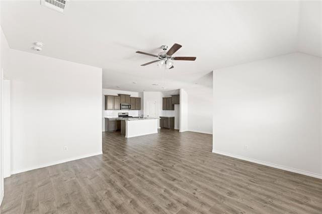 Building Photo - 716 Rawhide Way