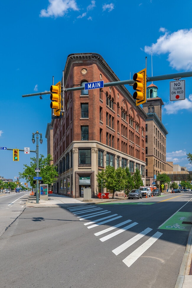 Building Photo - The Triangle - Student Housing