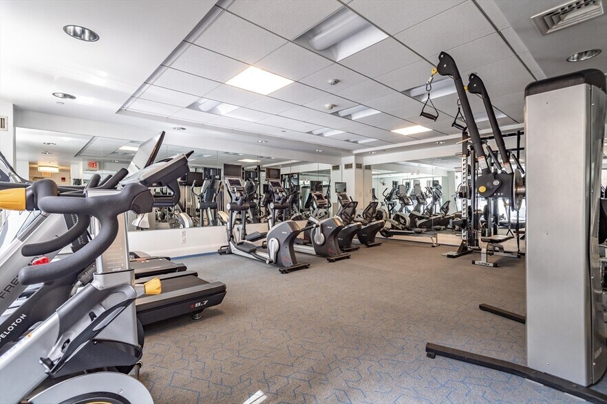 Building Photo - 1 Huntington Ave