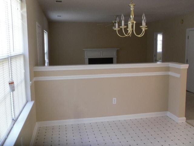 Building Photo - 3010 Stonebridge Creek Dr