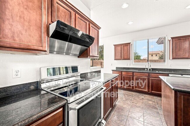 Building Photo - 3628 E Janelle Way