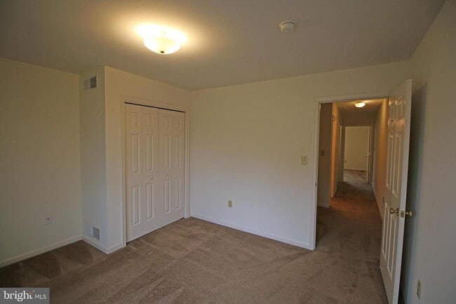 Building Photo - 63 N Cherry St