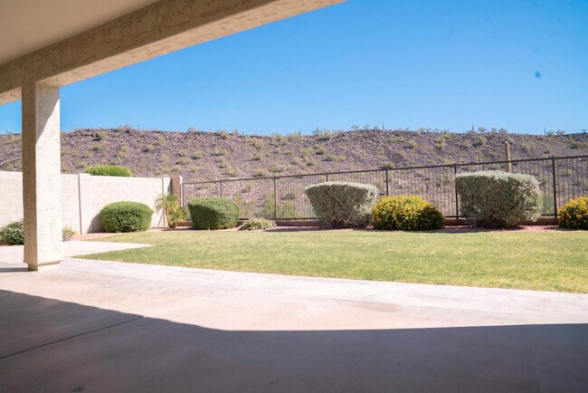 Building Photo - 30401 N 115th Dr