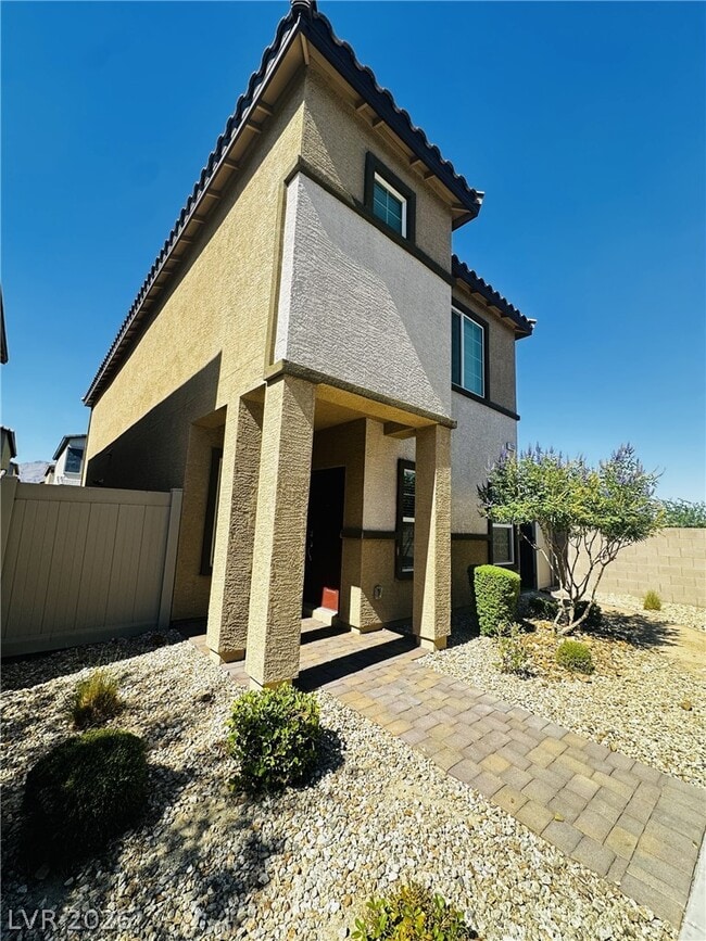 Building Photo - 7331 Sunray Point St