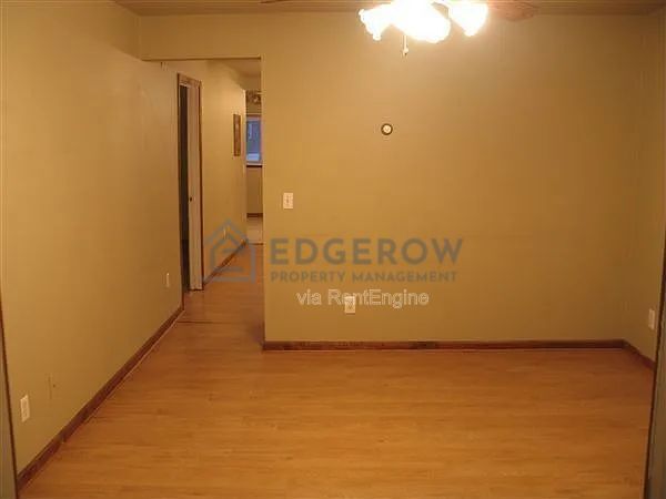 Building Photo - 1323 Broadway Ave NW