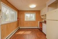 Building Photo - 6-8 Fyfer Pl.